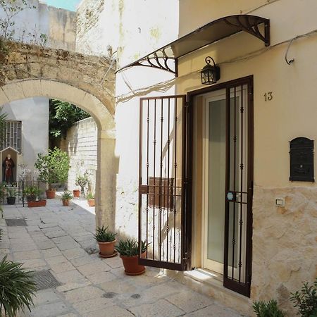 Alla Corte Degli Alberolungo Bari Extérieur photo